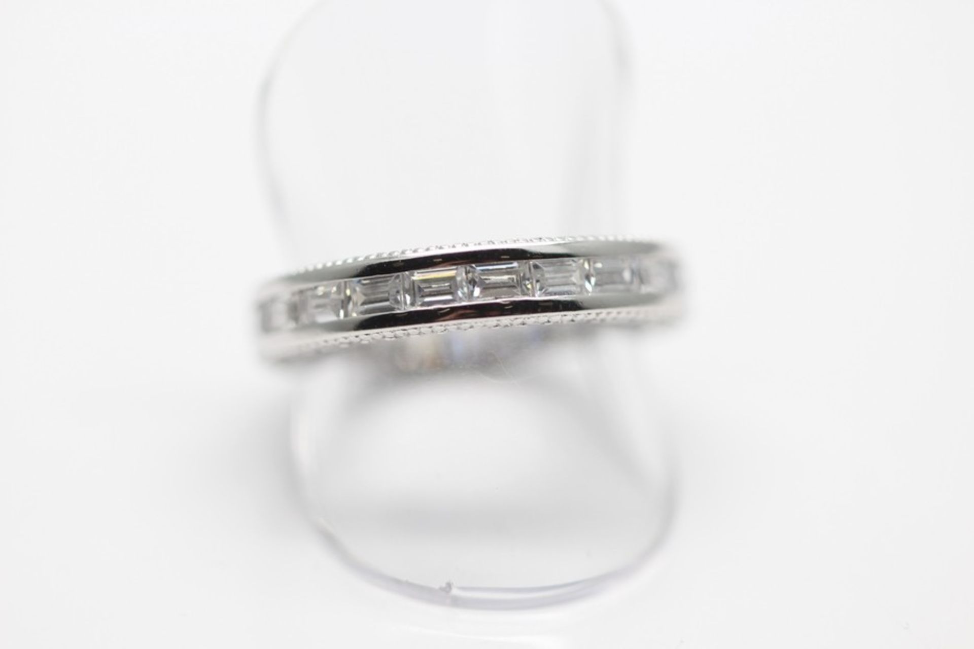 1 x BOXED BRAND NEW SOLID SILVER LADIES FULL ETERNITY RING SET WITH AAA+ SIMULATED DIAMONDS (PV-