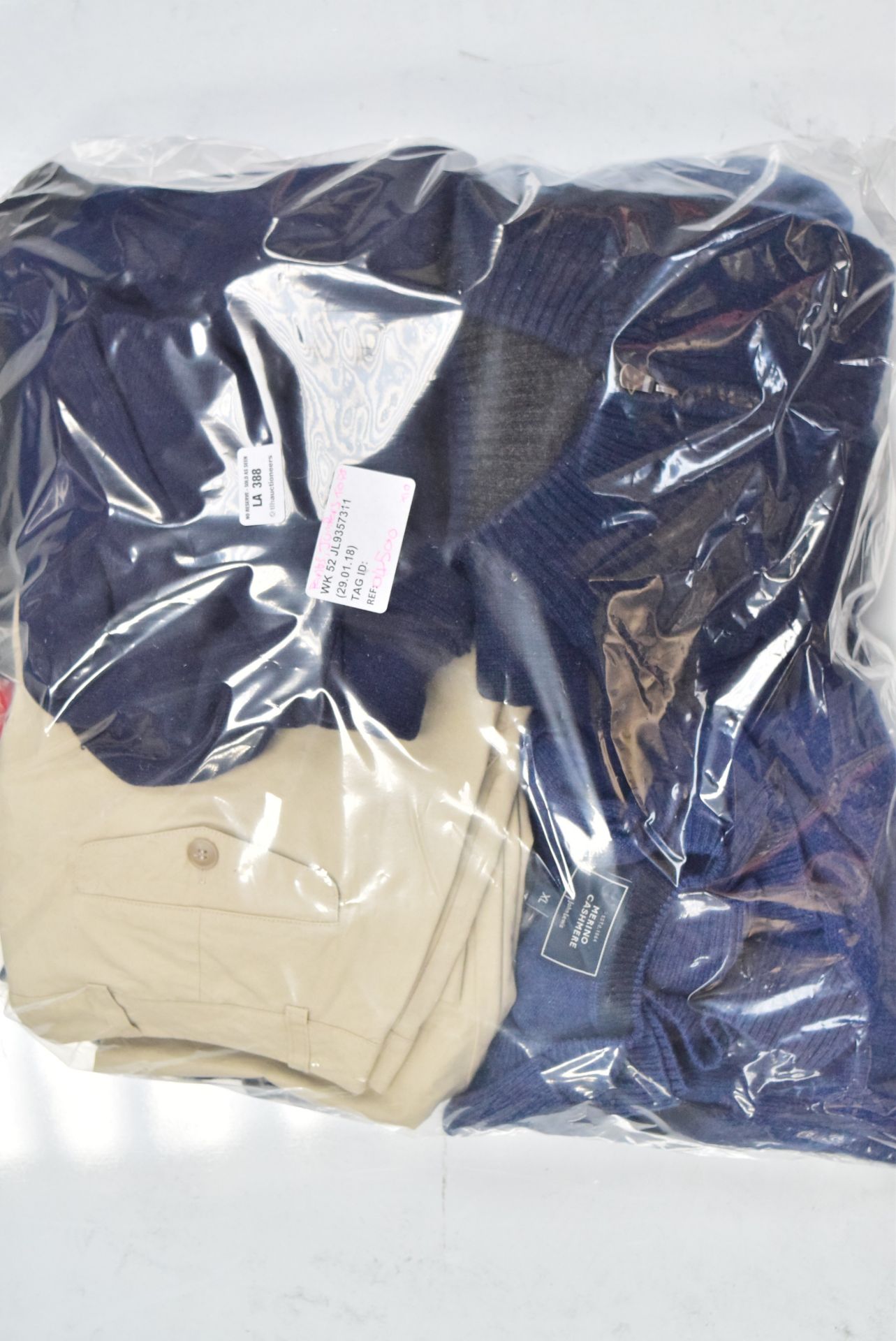 10 X ASSORTED DESIGNER CLOTHING ITEMS IN VARIOUS SIZES AND STYLES COMBINED RRP £450 29.01.18 W388