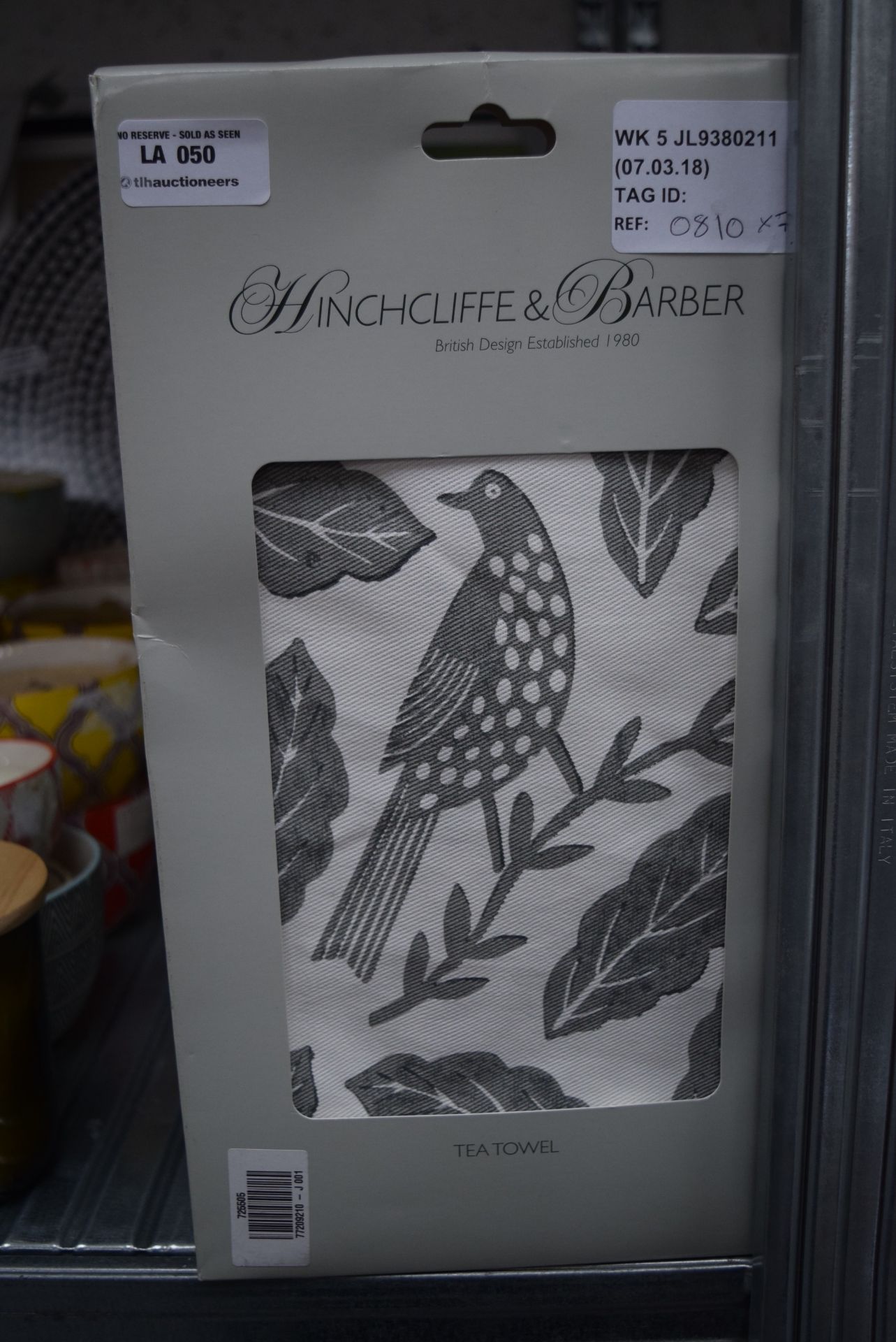 7 x HINCHCLIFFE AND BARBER TEA TOWELS RRP £25 EACH 07.03.18 *PLEASE NOTE THAT THE BID PRICE IS