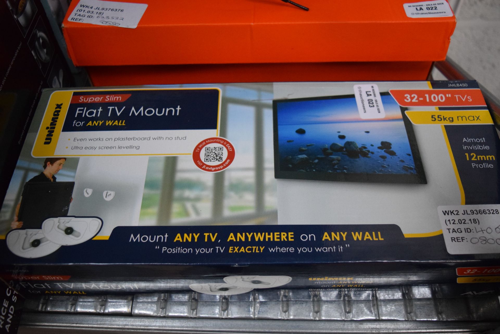 1 x BOXED AVF SUPER SLIM FLAT TV WALL MOUNT 32"-100" TVS RRP £80 12.02.18 406362 *PLEASE NOTE THAT