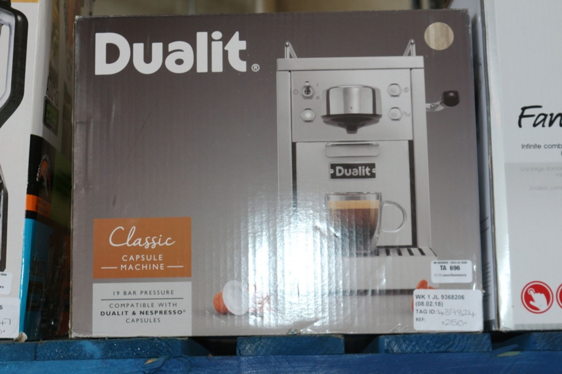 1X DUALIT CAPSULE MACHINE 19 BAR RRP £250 (08/02/18) (439824)