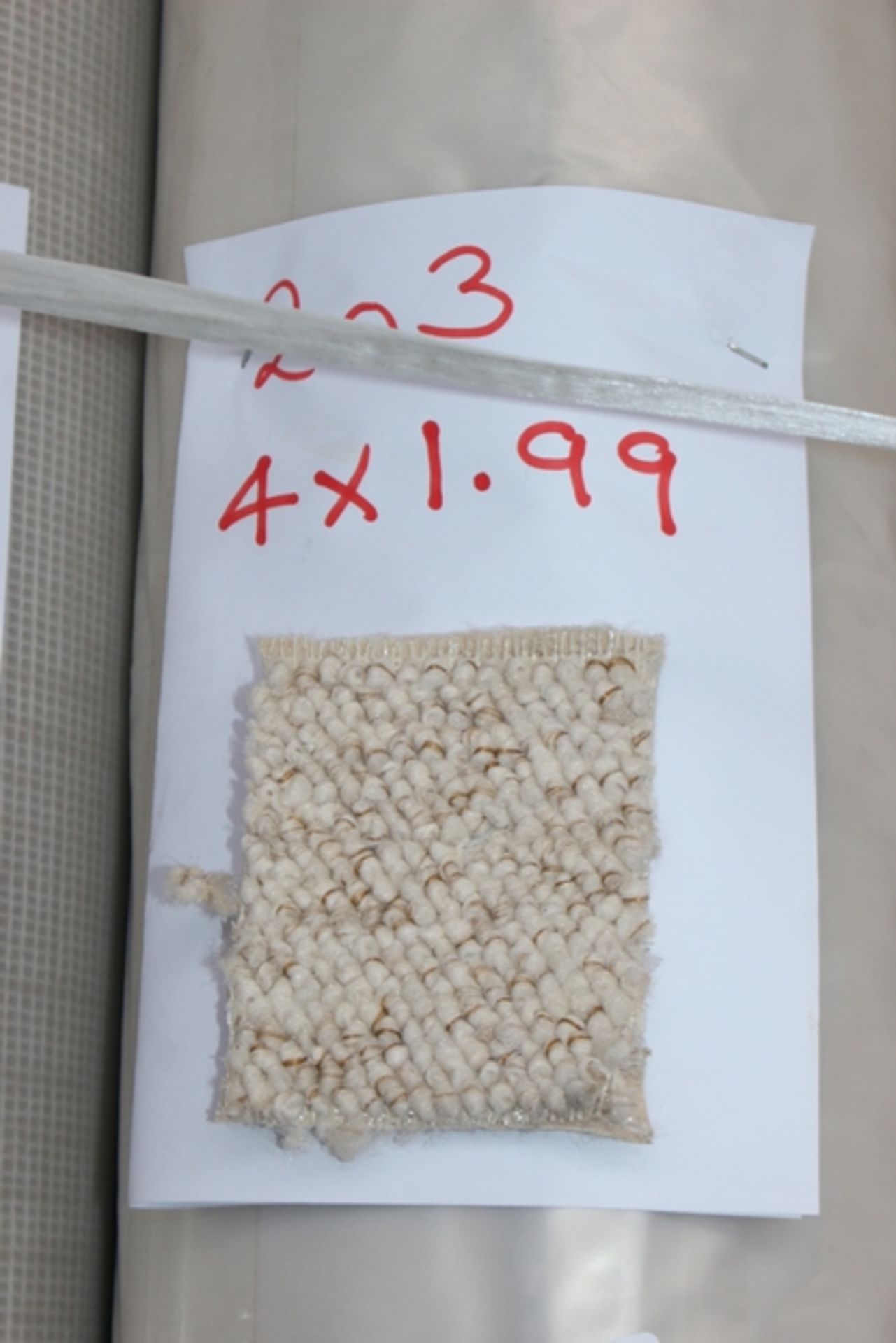 1X ROLL OF HIGH QUALITY CARPET 4X1.99