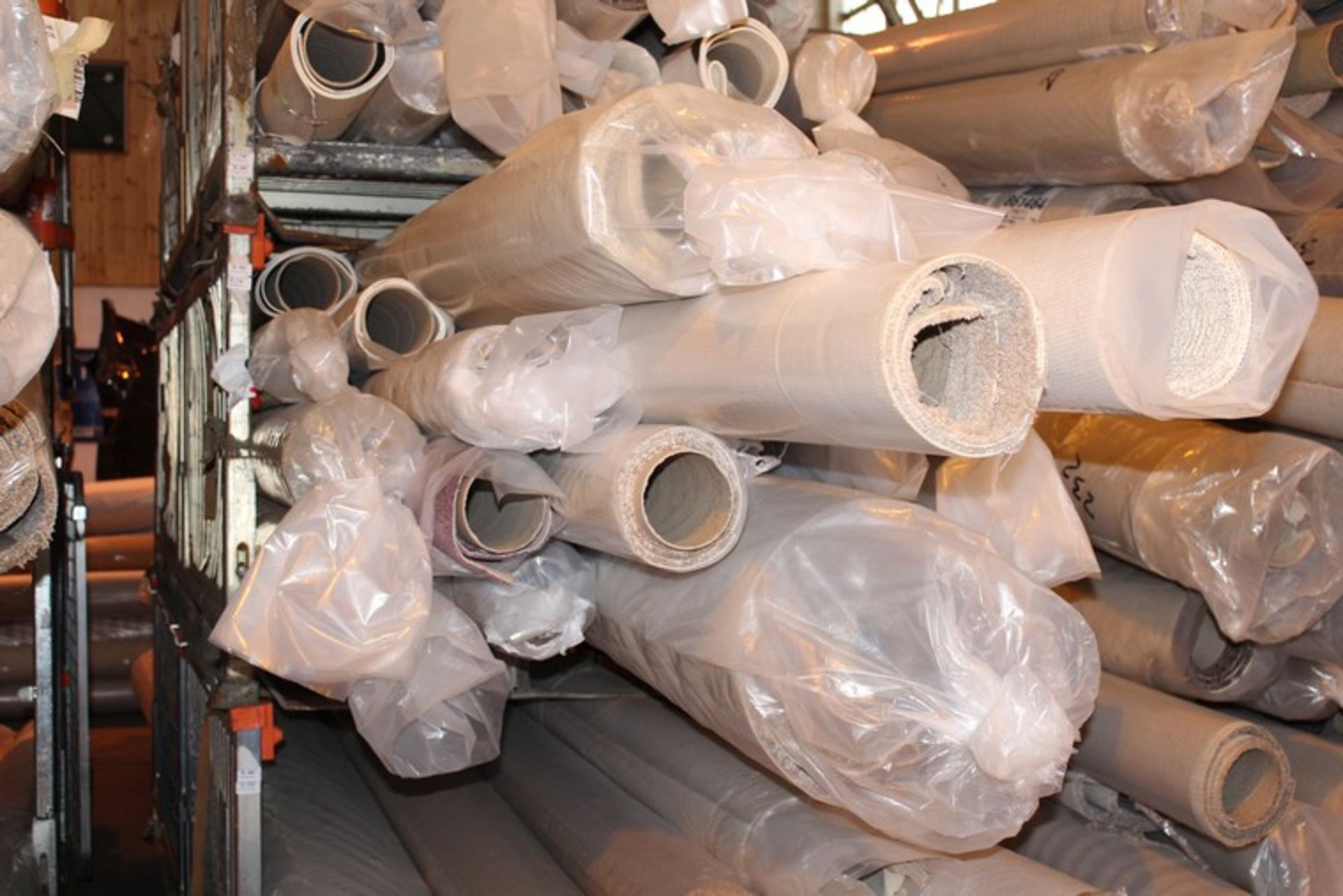 CAGE TO CONTAIN 22 ASSORTED ROLLS OF DESIGNER CARPET/LINO IN VARIOUS STYLES AND SIZES **VIEWING IS