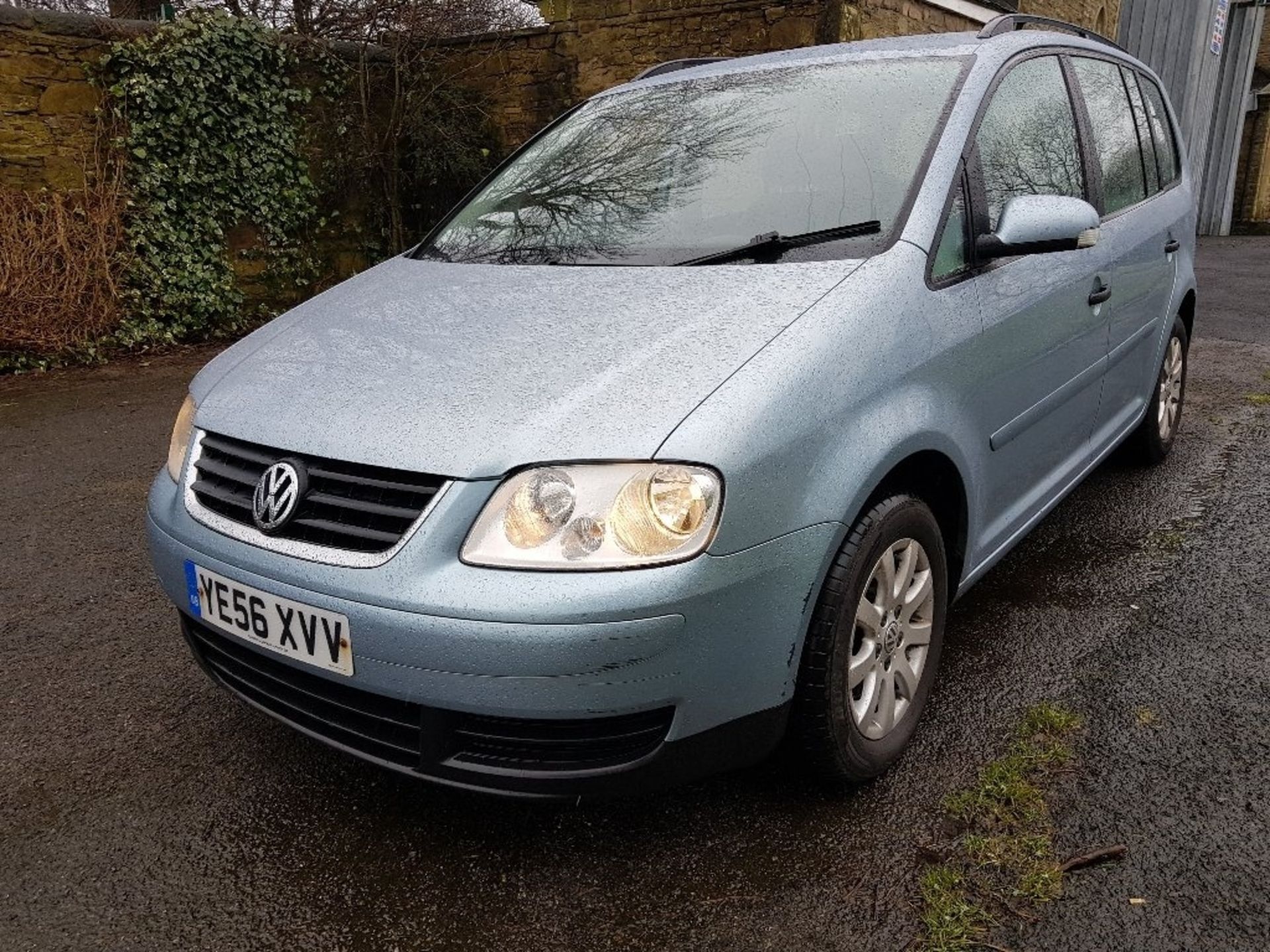 VOLKSWAGEN, TOURAN S TDI, YE56 XXX, 1-9 LTR, DIESEL, MANUAL, 5 DOOR MPV, 27.11.2006, CURRENT - Image 2 of 12