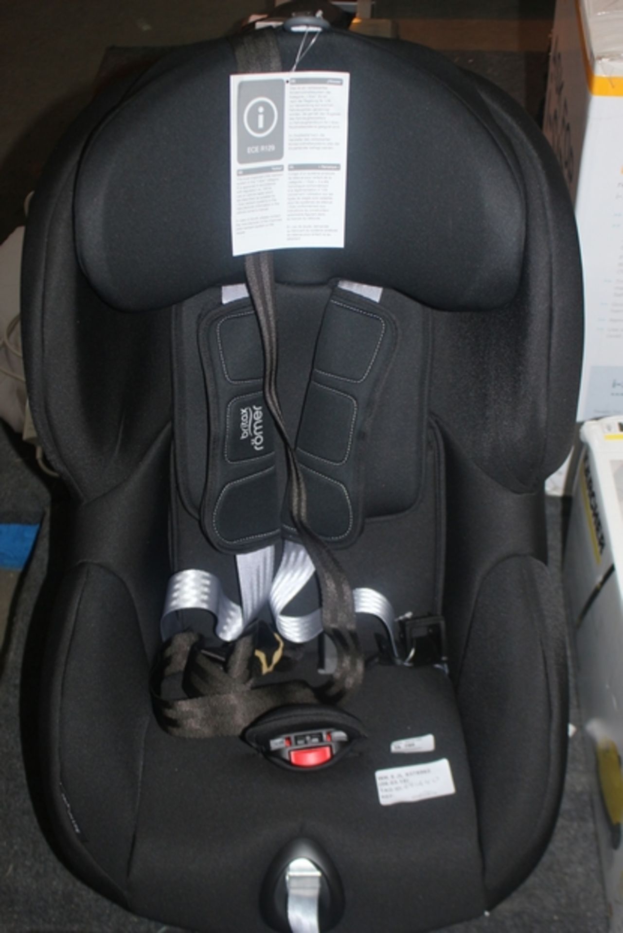 1X BRITAX ROMA CHILDREN'S CAR SEAT RRP £250 (06/03/18) (691240)