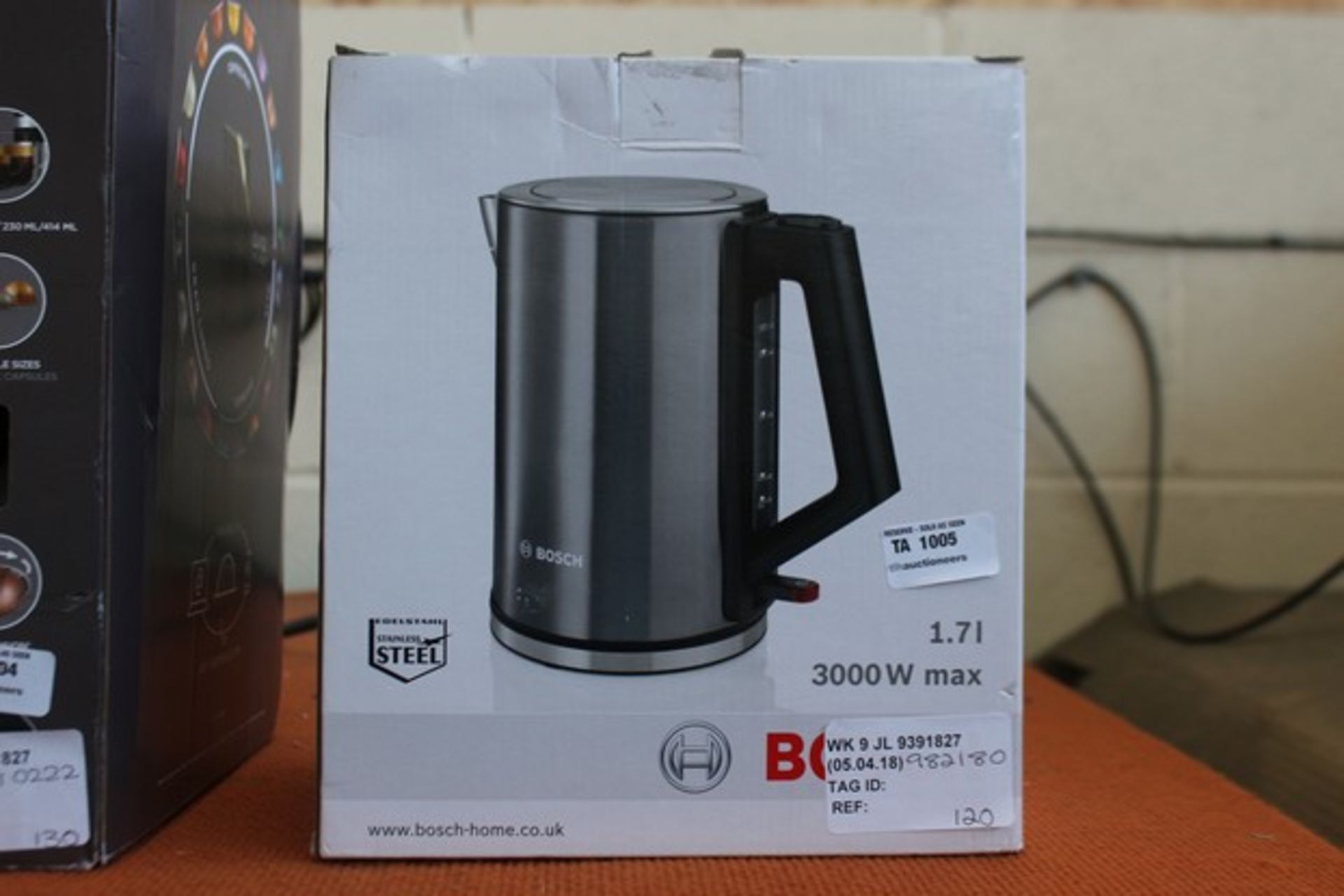 1 X BOSCH 1.7L 3000W MAX KETTLE RRP £50 (05.04.18) (982180)