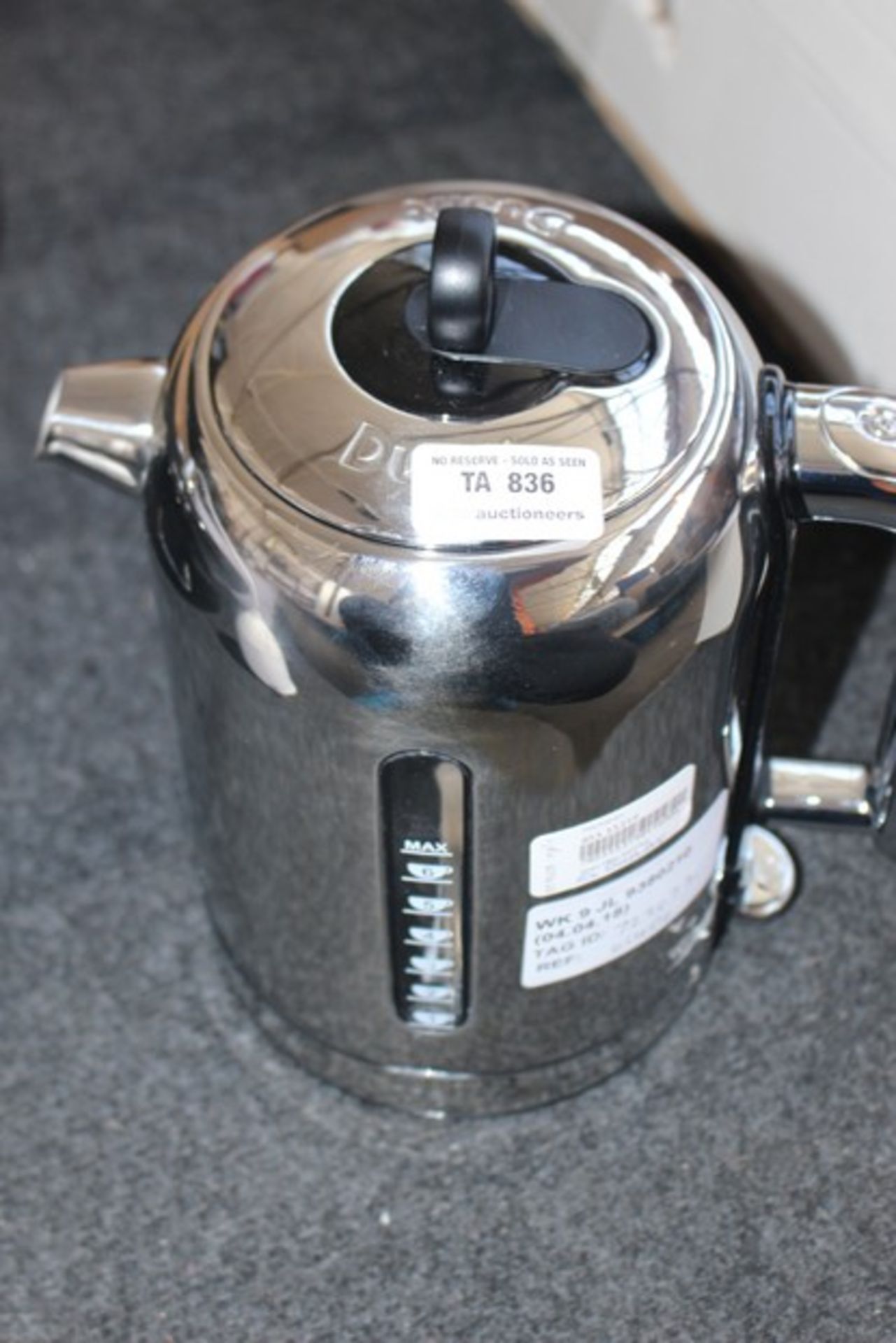 1 X DUALIT ELECTRIC KETTLE RRP £140 (04.04.18) (723072