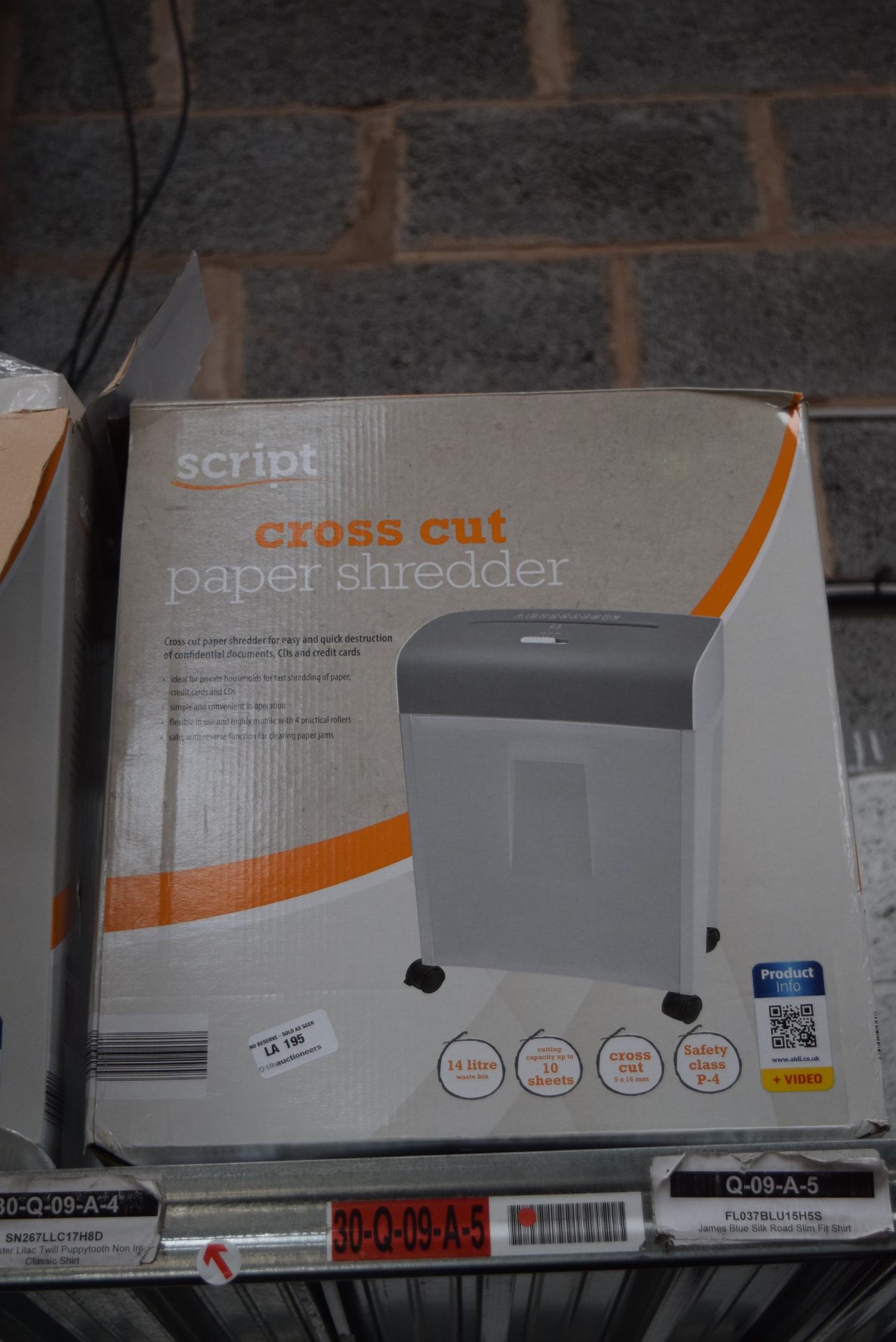 1 X BOXED SCRIPT CROSS CUT PAPER SHREDDER WITH UP TO 14L WASTE BIN RRP £20