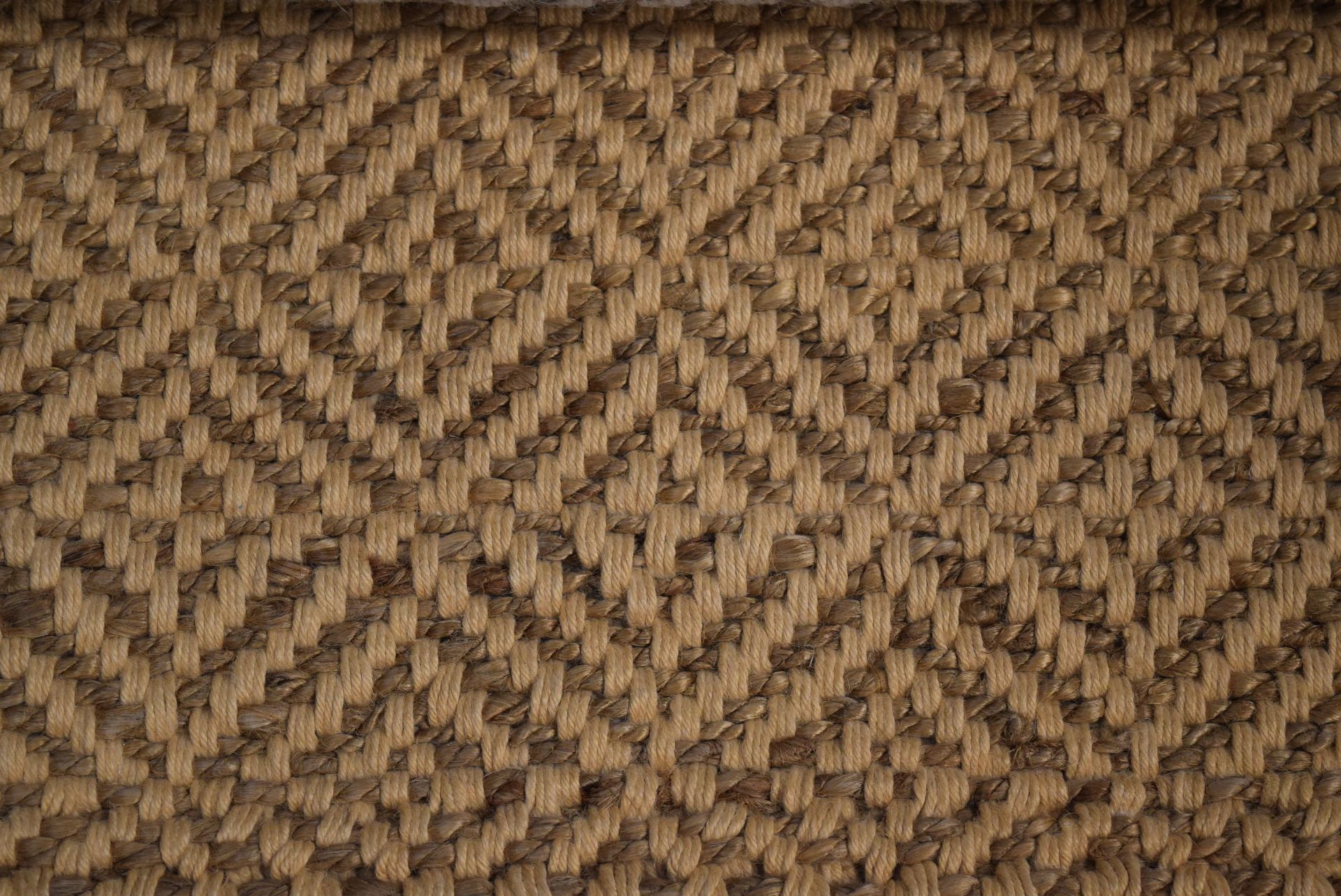 1 X HANDMADE LATTICE MATTING WOVEN RUG 180X120CM RRP £80 18.09.17 2899908