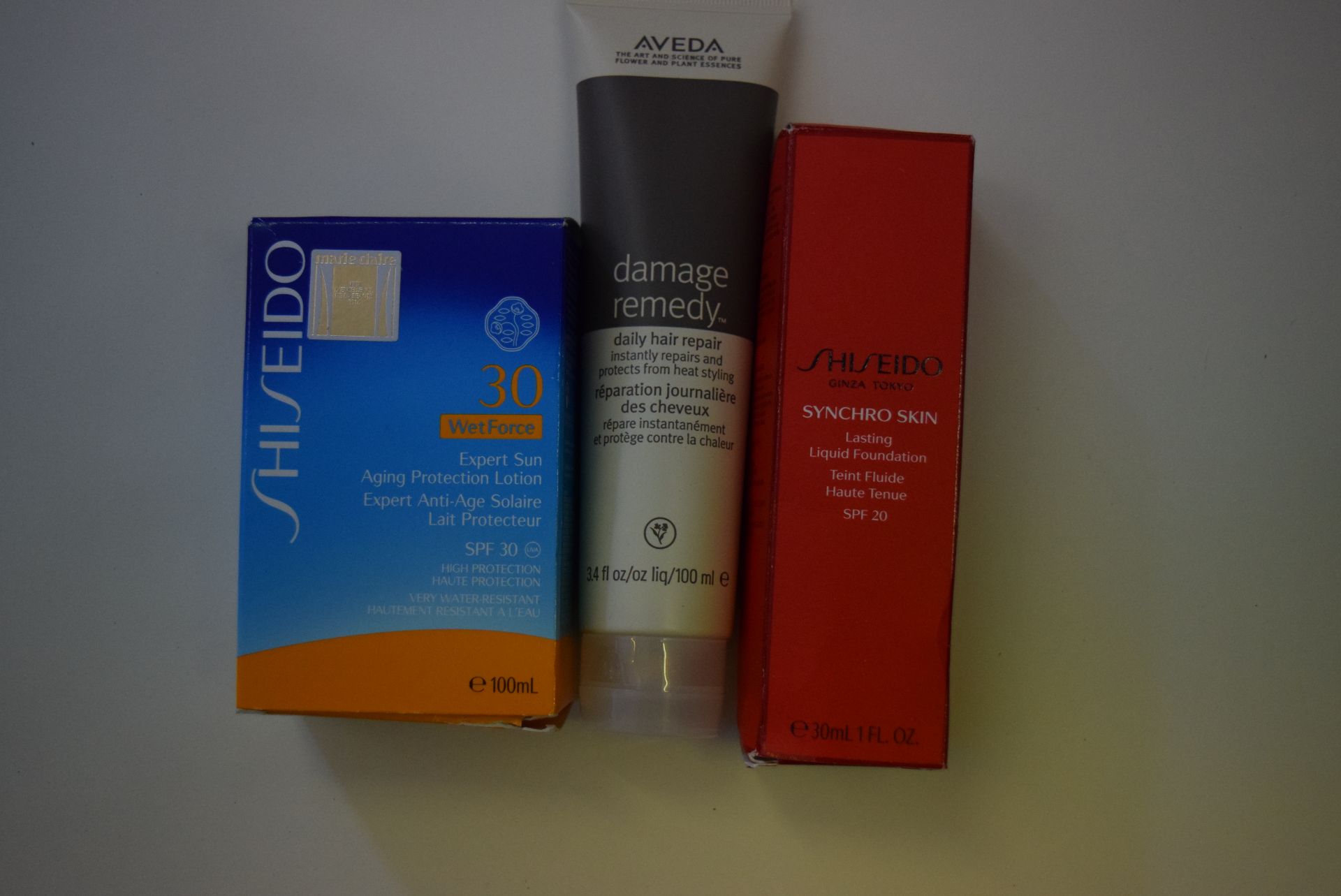 3 X ITEMS TO INCLUDE AVEEDA DAMAGE THERAPY HAIR REPAIR, SHISEIDO AGING PROTECTION LOTION AND