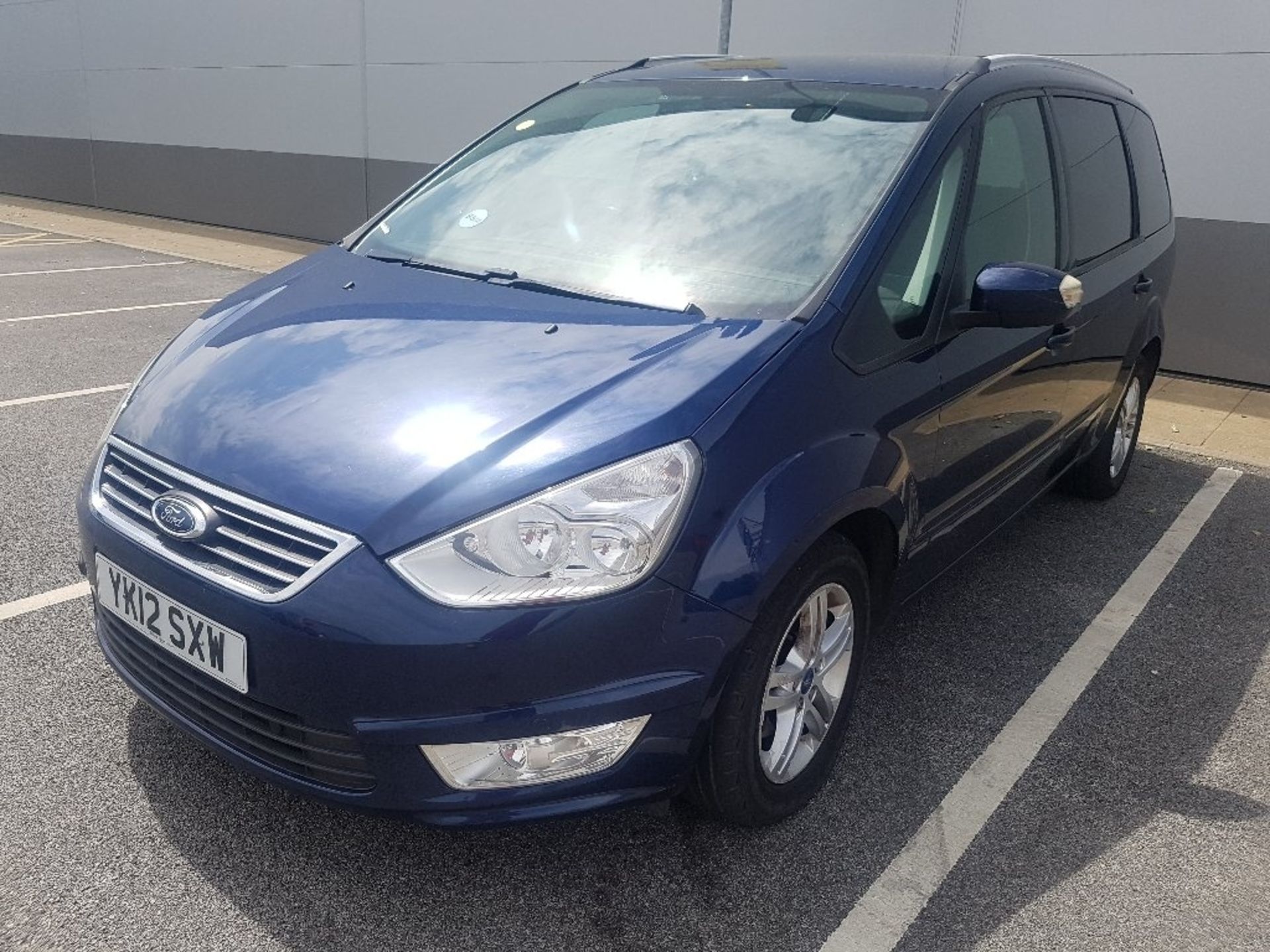 FORD GALAXY 2.0LTR TDCI ZETEC, DIESEL AUTO, 5 DOOR, DATE OF FIRST REGISTRATION: 15-05-2012, - Image 7 of 17