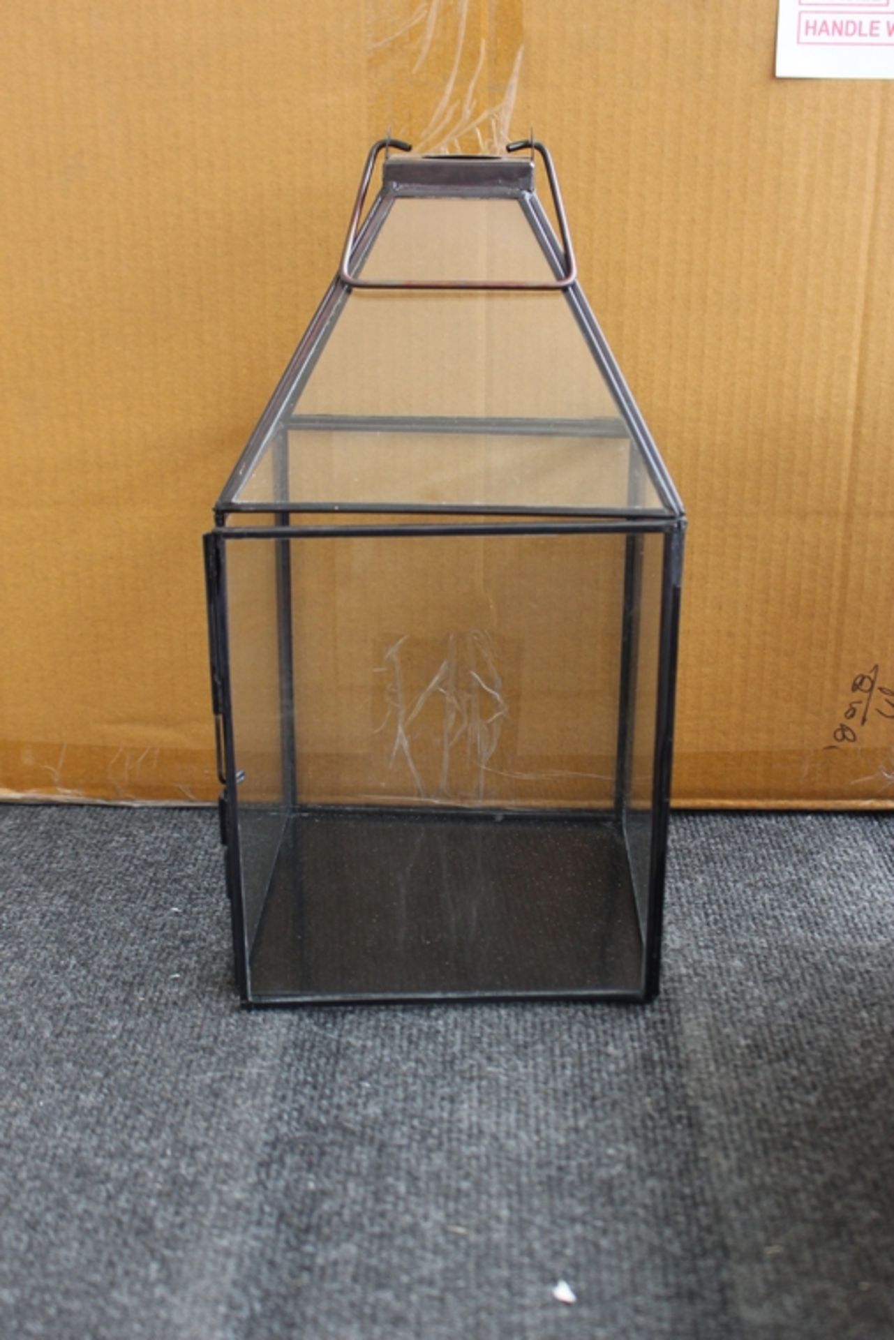 2X UNUSED METAL AND GLASS LANTERNS IN BLACK COMBINED RRP £50 (12.07.18)