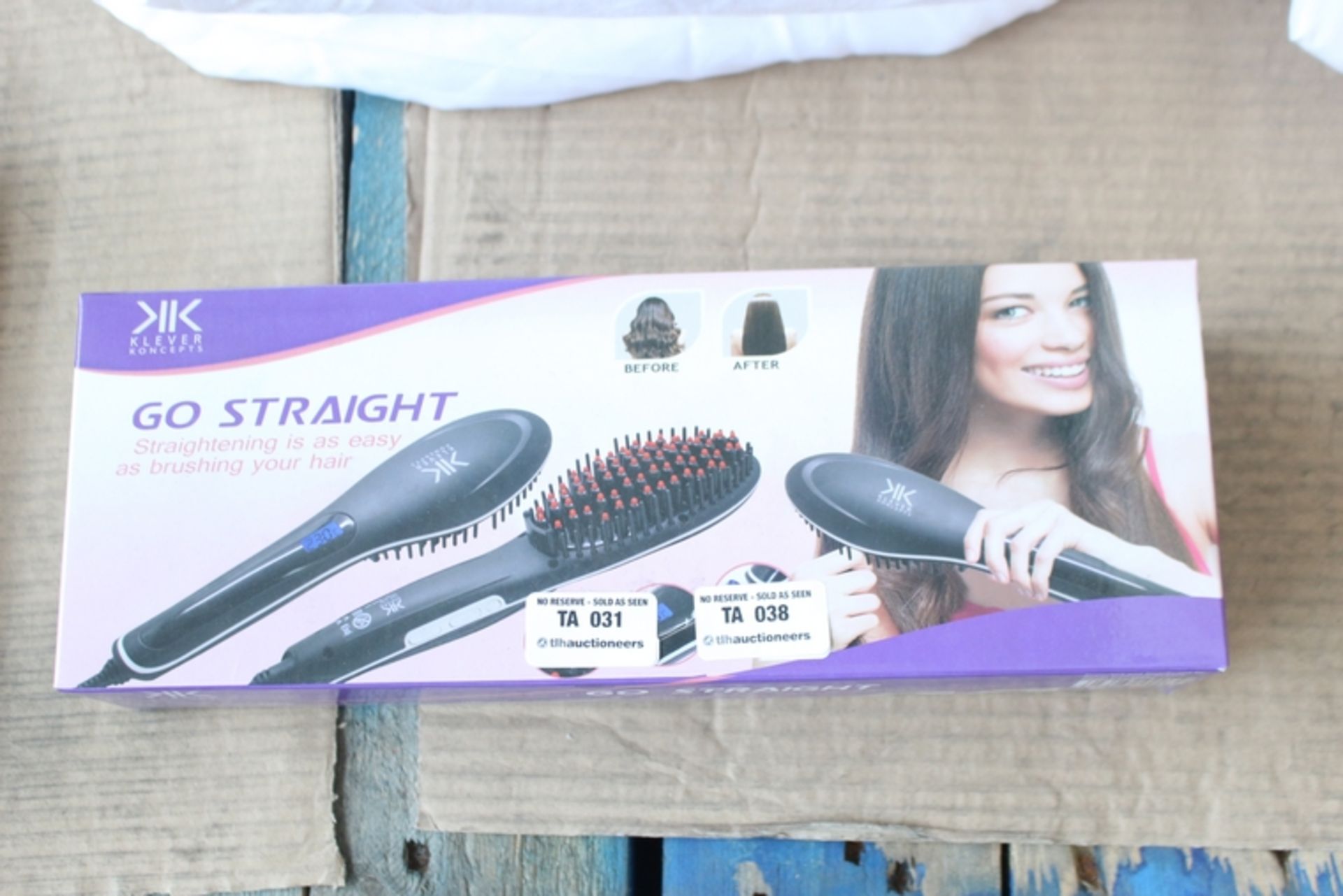 2X UNUSED GO STRAIGHT 'STRAIGHTENING AS EASY AS BRUSHING YOUR HAIR'