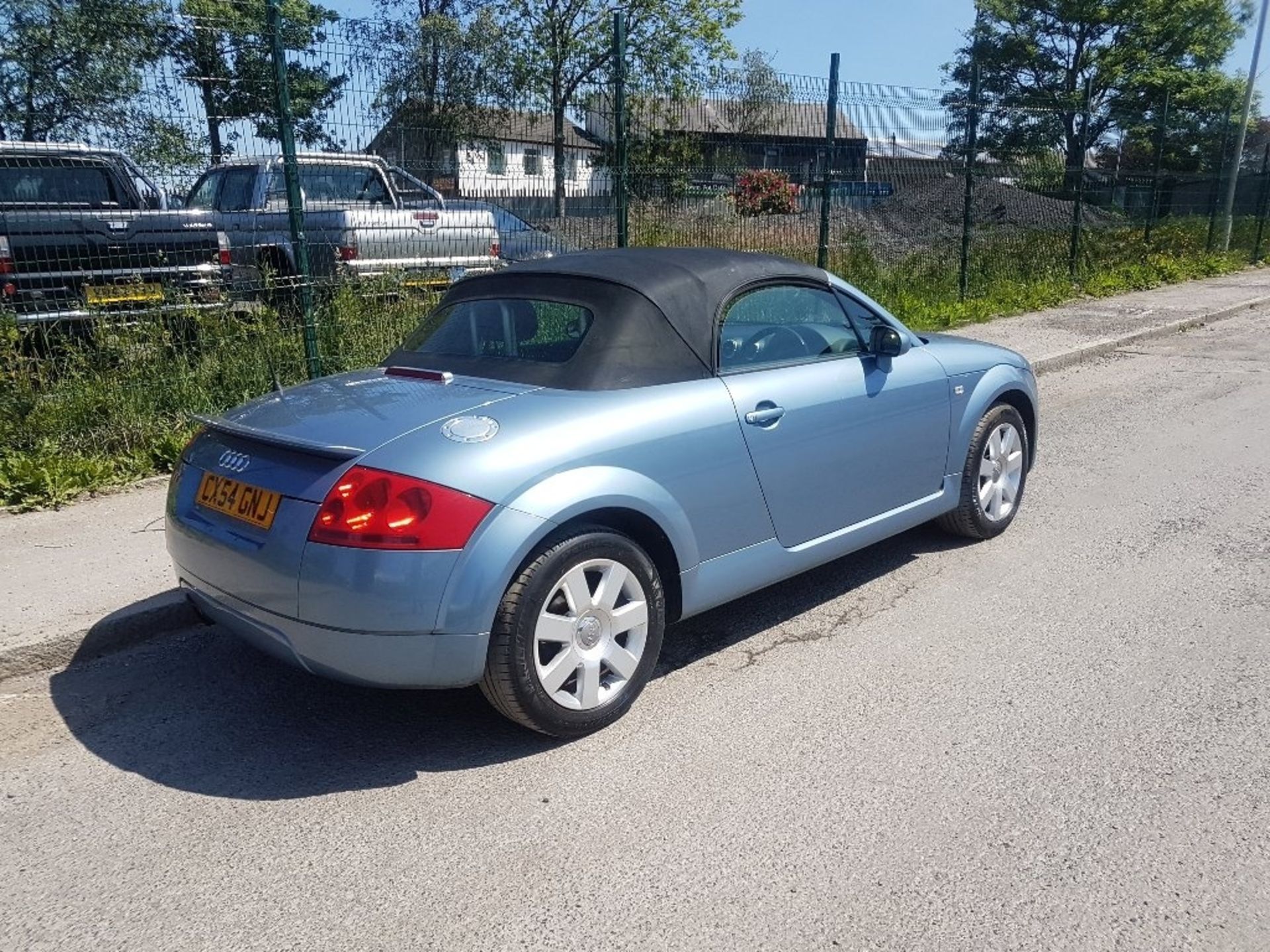 AUDI TT 1.8 T ROADSTER 2DR CONVERTIBLE, CX54 GNJ, 28.02.2005, PETROL, MILEAGE 129,416, MANUAL, 1.8L, - Image 5 of 22