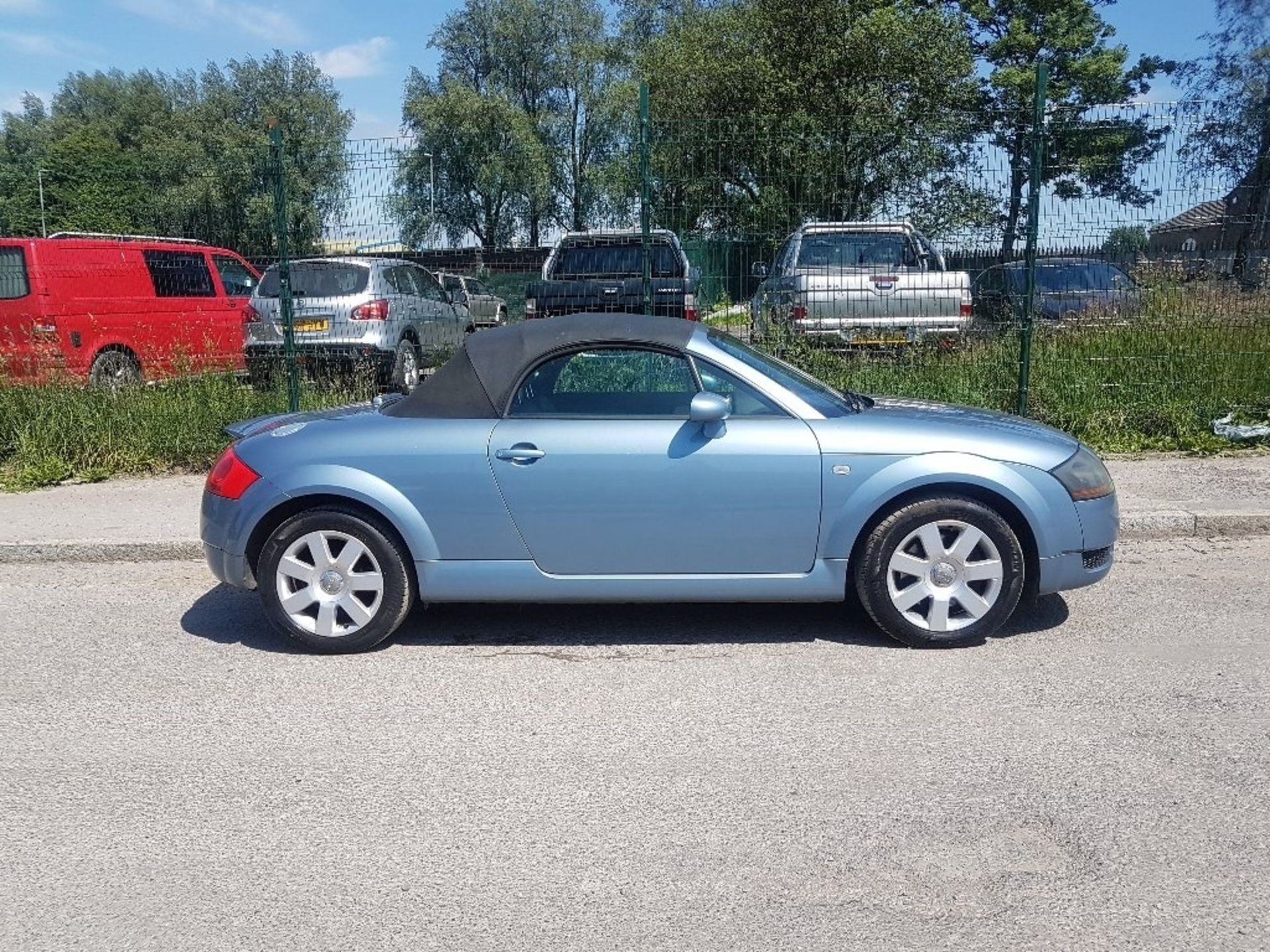 AUDI TT 1.8 T ROADSTER 2DR CONVERTIBLE, CX54 GNJ, 28.02.2005, PETROL, MILEAGE 129,416, MANUAL, 1.8L, - Image 15 of 22