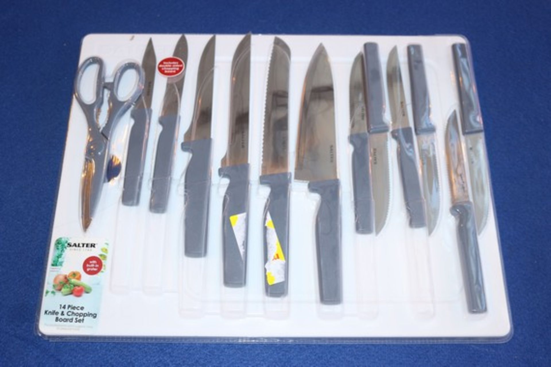 1 x SALTER 14 PIECE KNIFE AND CHOPPING BOARD SET *PLEASE NOTE THAT THE BID PRICE IS MULTIPLIED BY