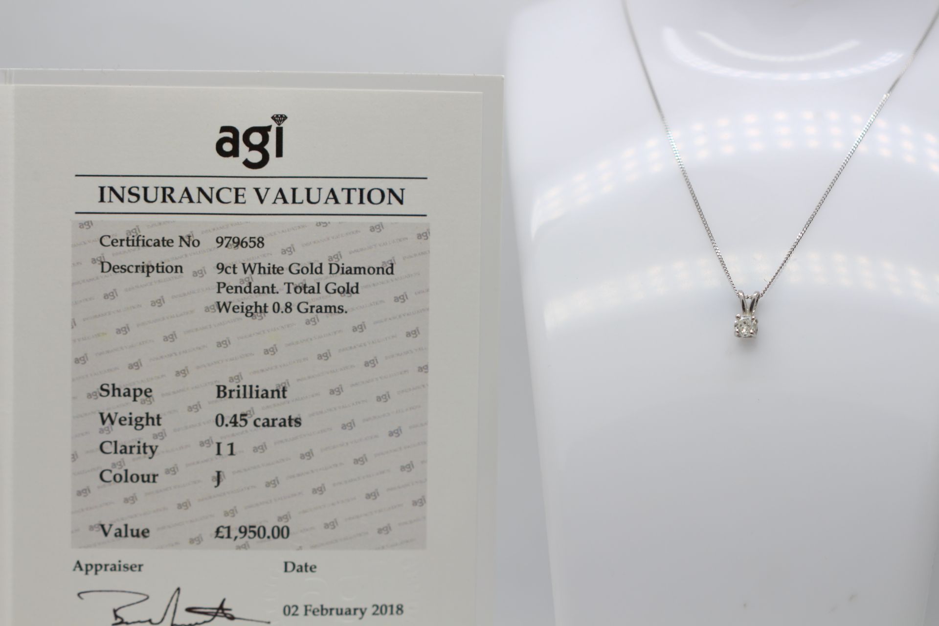 9CT WHITE GOLD LADIES DIAMOND SOLITAIRE PENDENT AND CHAIN, SET WITH ONE BRILLIANT CUT DIAMOND - Image 3 of 3