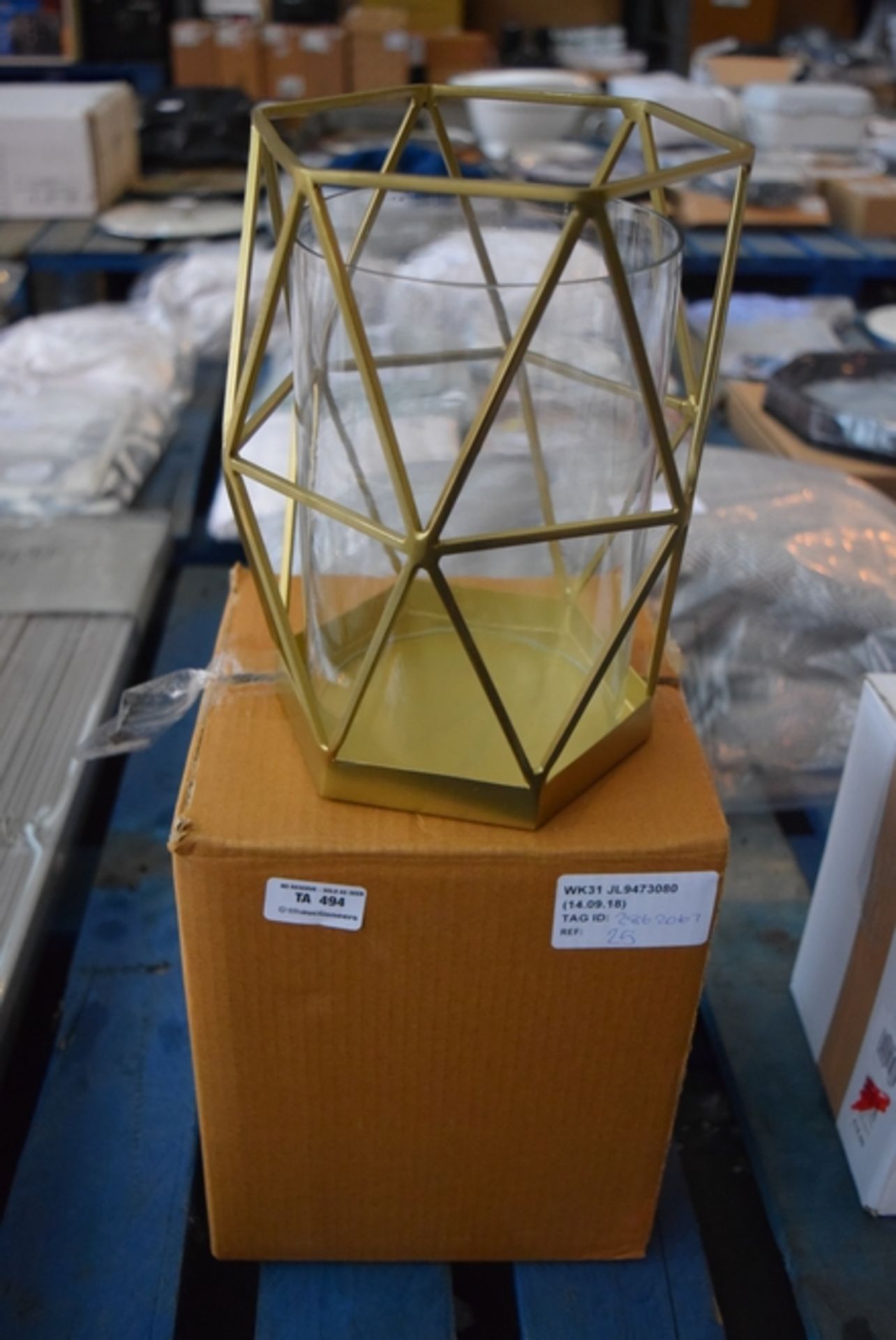 1X BOXED GOLD DIAMOND GLASS LANTERN RRP £25 (14.09.18) (2862067) (VIEWING AVAILABLE)