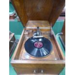 Victor mode VV-VIII box gramphone, serial no. 49341