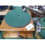 Table top gramophone (no horn) with spare horn support