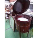 Oval mahogany free-standing gramophone cabinet only (no works)