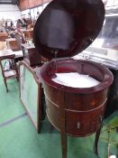 Oval mahogany free-standing gramophone cabinet only (no works)