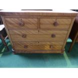 Light hardwood chest of 2 over 2 drawers, 42' x 31' x 19'