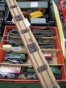 Hornby 'O' gauge tank passenger set, no. 41, c/w accessories