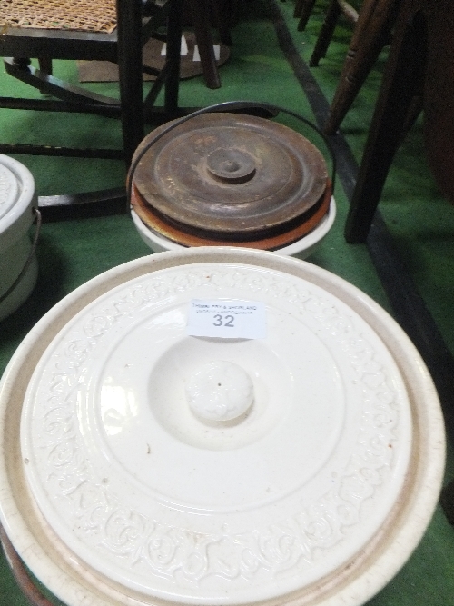 2 ceramic commode bowls