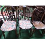 4 Windsor chairs