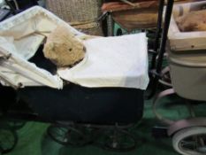 Tan-sad dolls pram & Sunray dolls pram