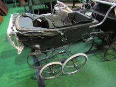 Silver Cross pram & bag