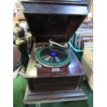 Columbia Gratonula Table Grand Gramophone, circa 1915-1920 with triple spring motor mechanism,