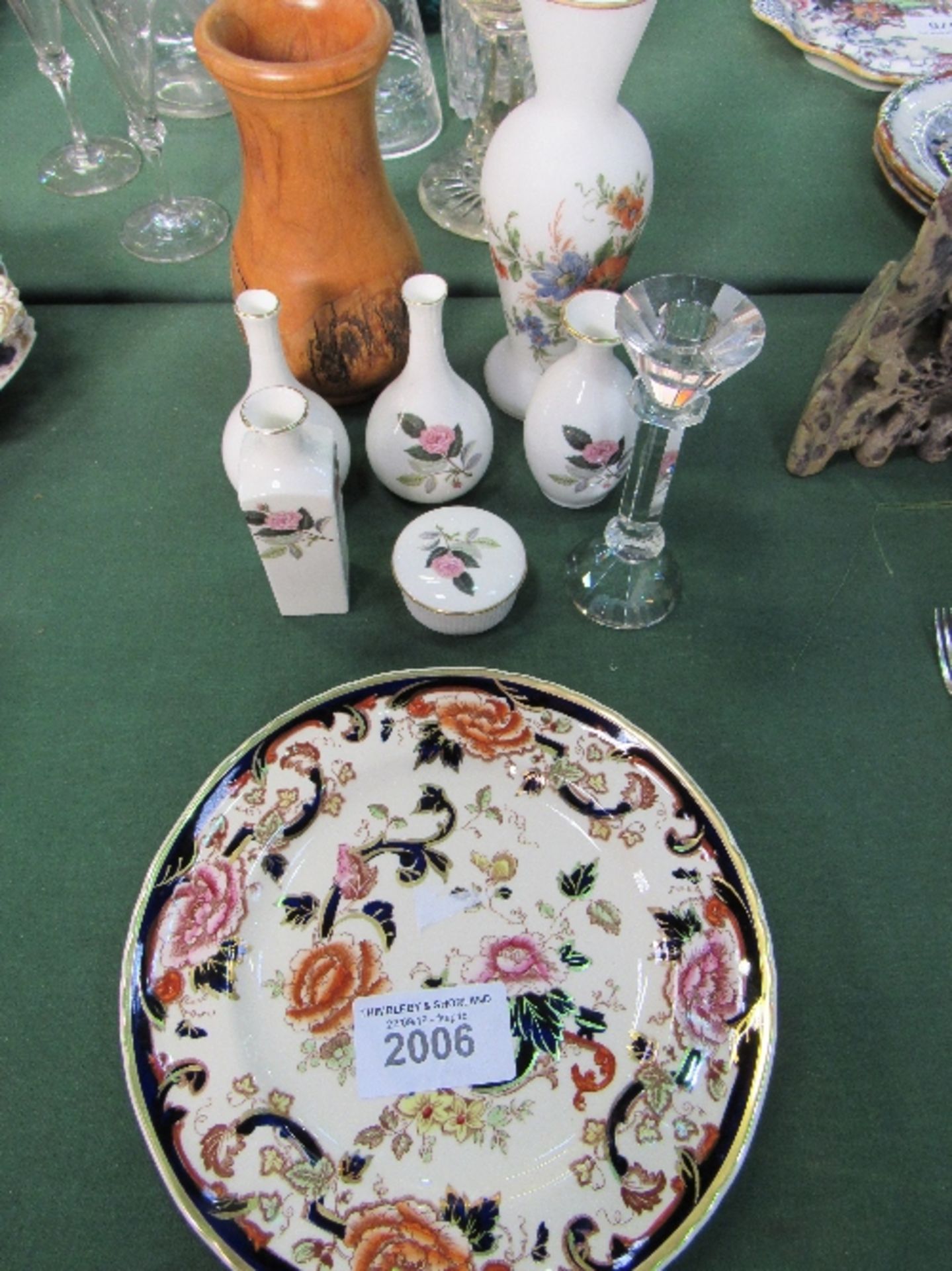 2 Mason's 'Mandalay' 10.5" plates, glass candlestick, French opaline vase & 5 pieces of Wedgwood ' - Image 3 of 3