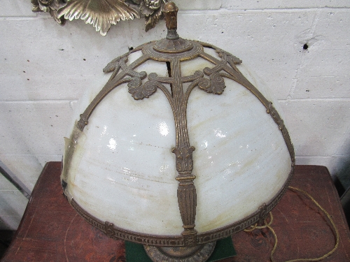 1920's metal decorative table lamp with shell-effect decorative shade - Image 3 of 3