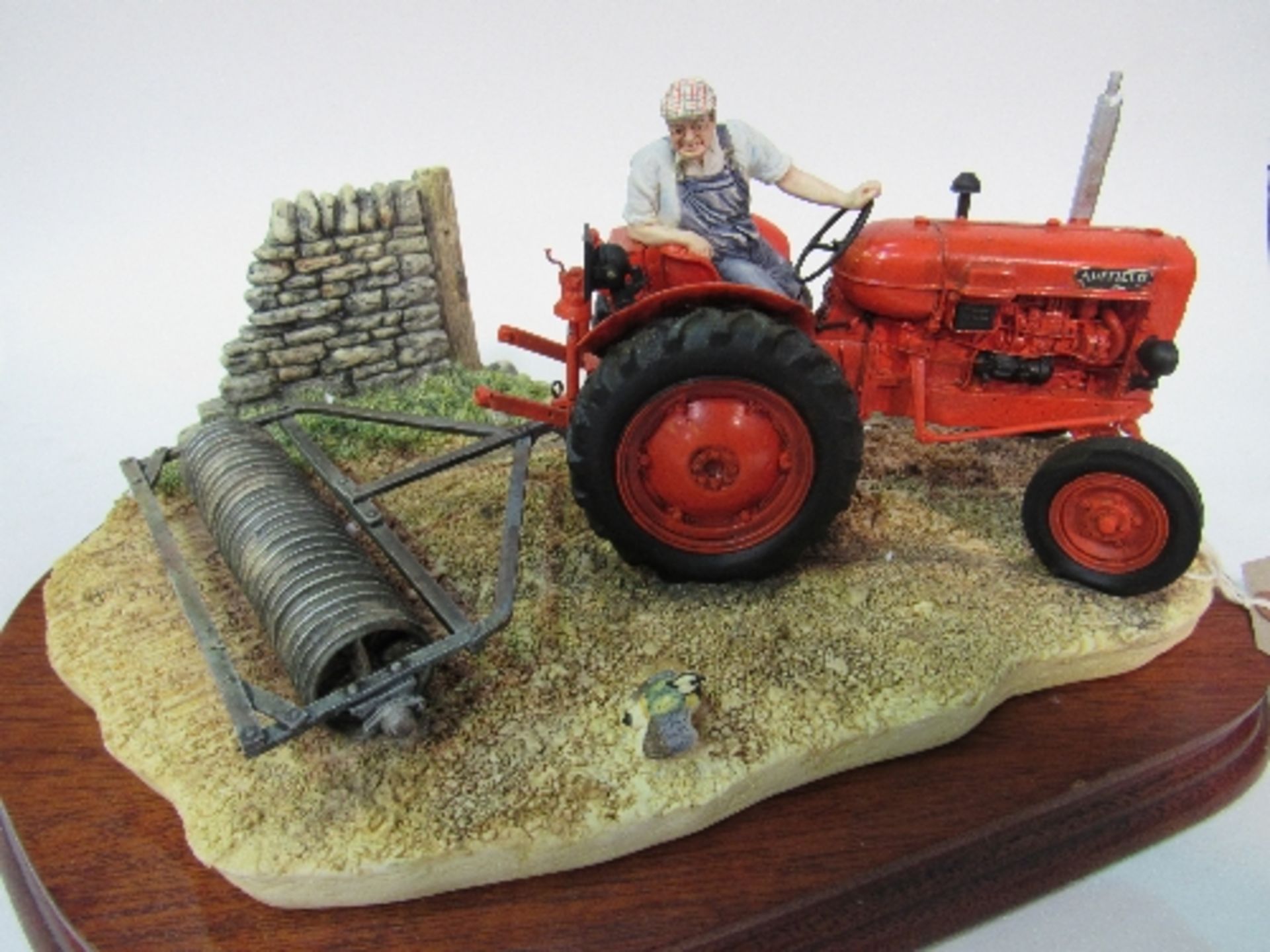 Border Fine Arts 'Turning with Care' Nuffield Tractor limited edition 1277 of 1750 Model B0094 - Image 5 of 5