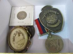 1939-45 General Service Medal; table tennis medal, 1951; Les Miserables Le Grand Tour, 1991