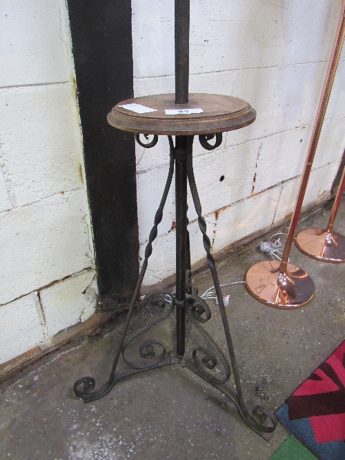 Wrought iron standard oil lamp, converted to electricity - Image 2 of 3