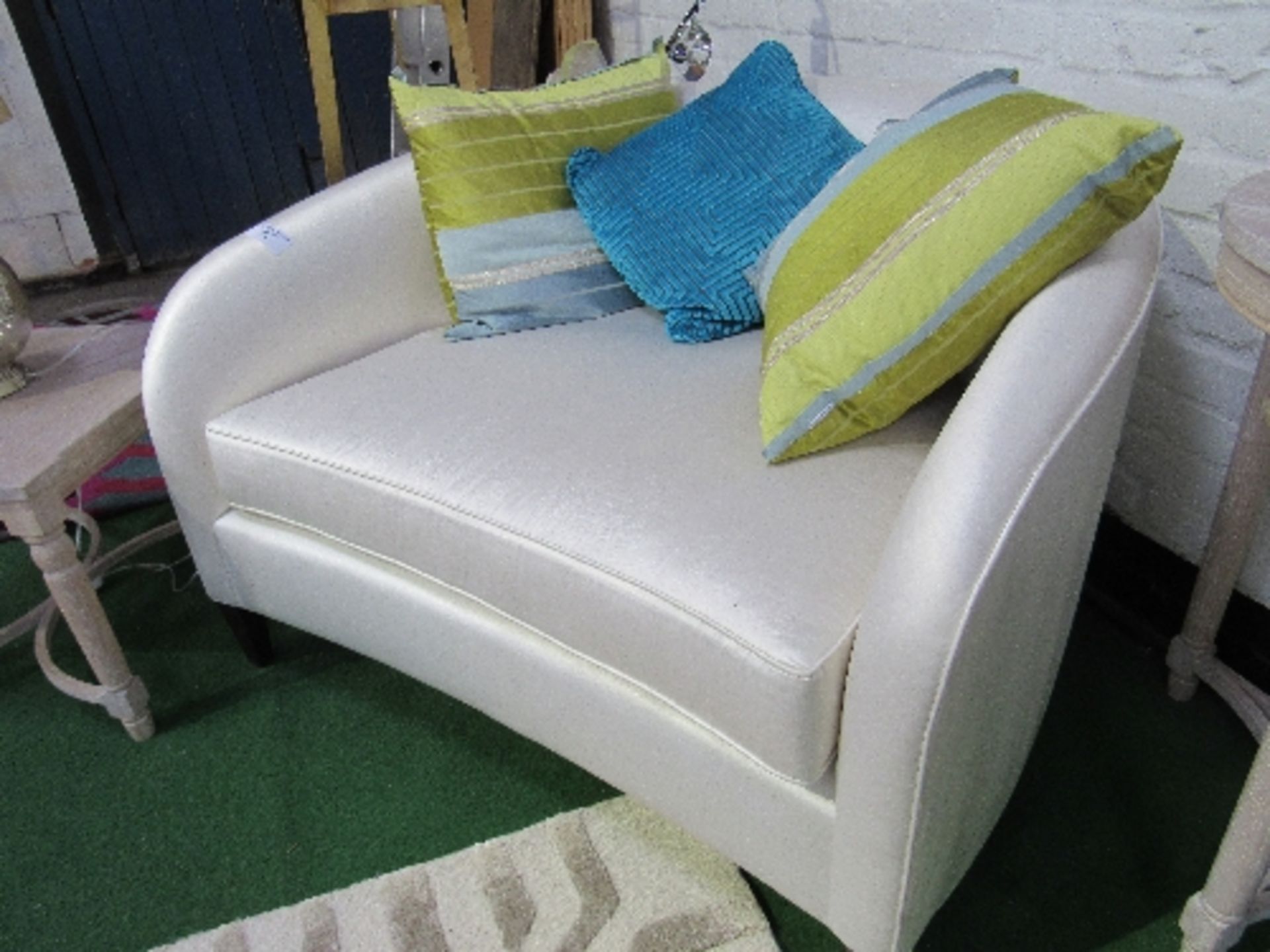 Small 2 seat sofa in cream silk-effect fabric with 3 scatter cushions, 45" wide x 40" deep - Image 2 of 2