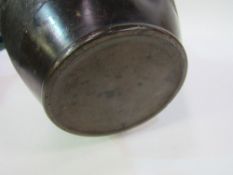Bronze urn, 22.5cm