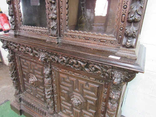 Victorian heavily carved glazed bookcase with double cupboard beneath, 56" (w) x 93" (h) x 22" (d) - Bild 6 aus 6