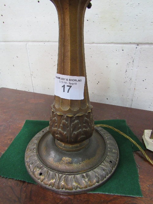 1920's metal decorative table lamp with shell-effect decorative shade - Image 2 of 3