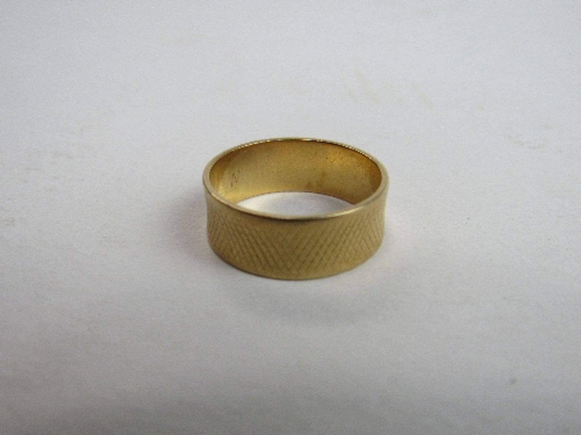 18ct gold thick band, size N, wt 4.0gms. Price guide £70-80.