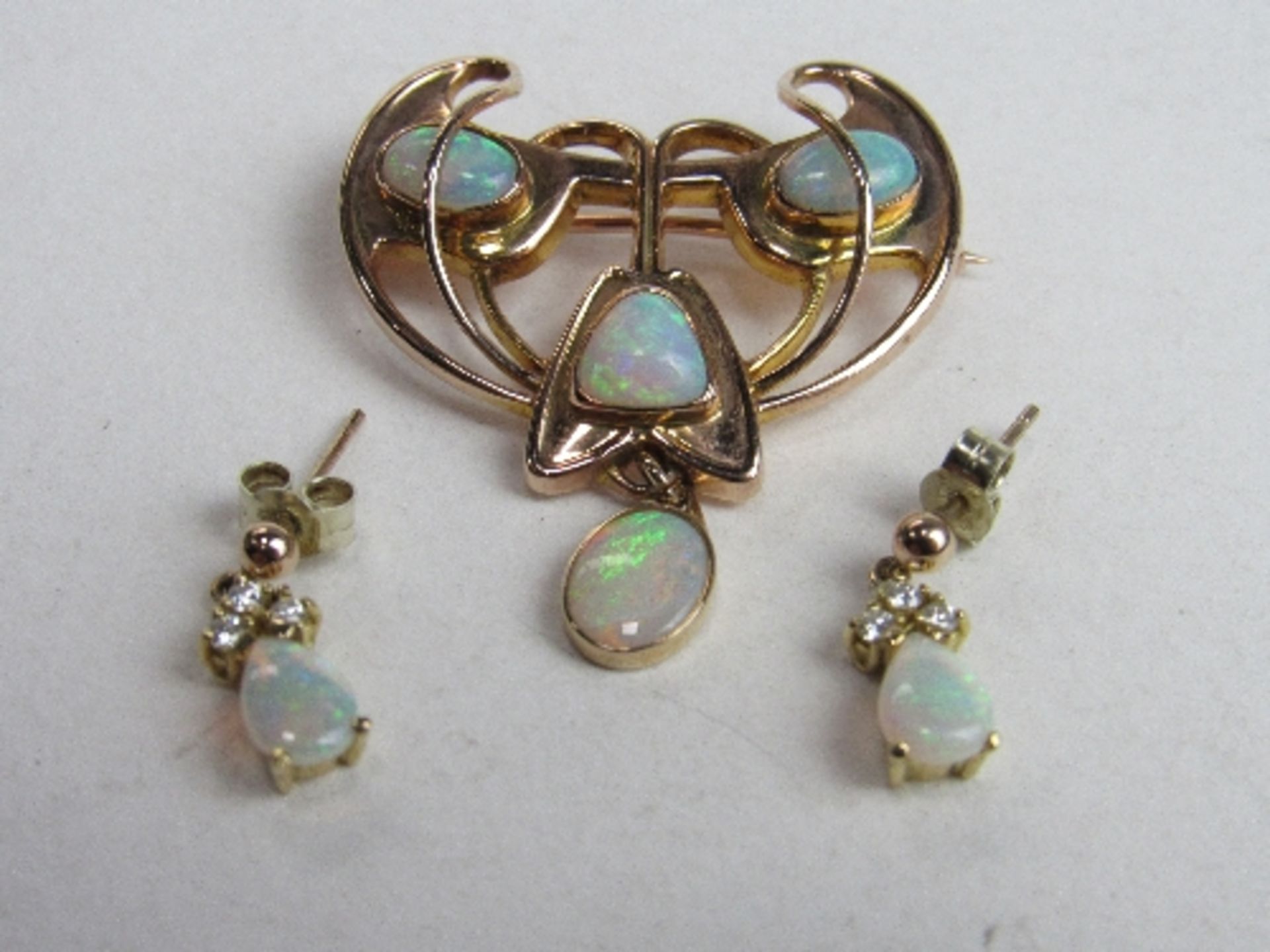 9ct gold & opal art nouveau style brooch & a pair of opal & diamond earrings, total weight of brooch - Image 2 of 4