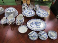 Large qty of Wood & Sons 'Yuan' tableware including tea set. Price guide £80-100.