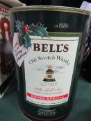 Bells Extra Special Old Scotch Whisky, Christmas 1988, 70cl, Wade Porcelain decanter, circular