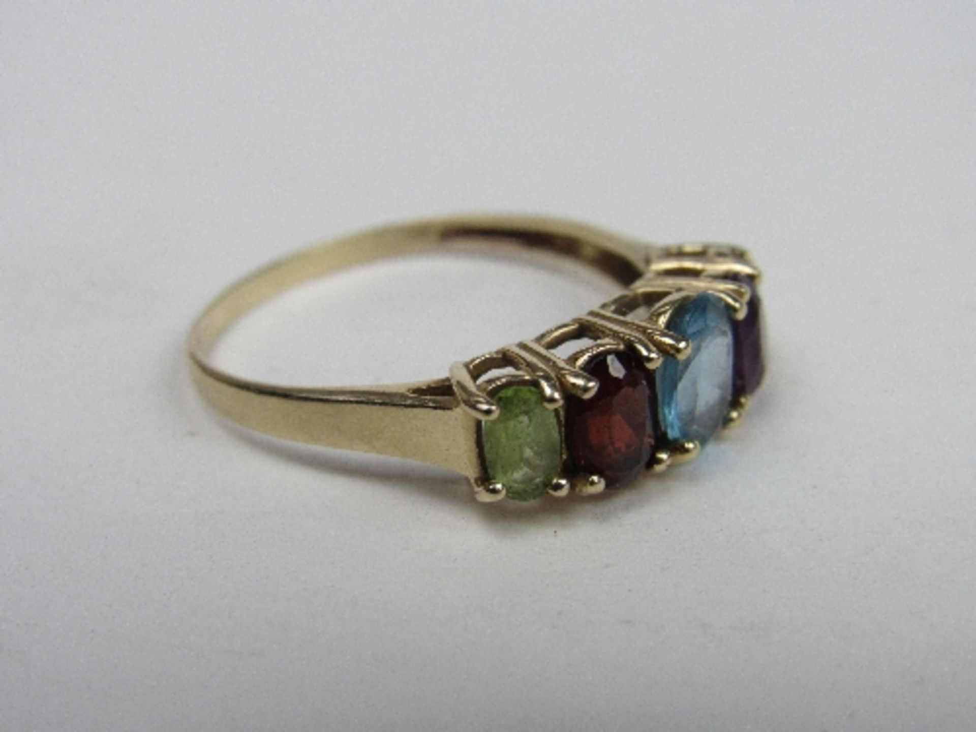 14ct gold ring with 5 coloured stones, weight 3gms, size W. Price guide £40-50.