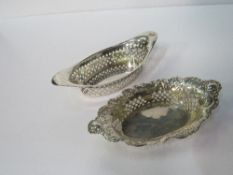 2 pierced silver dishes, Birmingham 1897 & Sheffield 1895. Price guide £60-70.