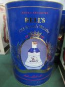 Bells Extra Special Old Scotch Whisky, Birth of Princess Eugenie, March 1990, 70cl, Wade Porcelain