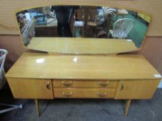 Meredew Furniture 1950's style dressing table c/w mirror, 152cms x 47cms x 128cms. Price guide £20-